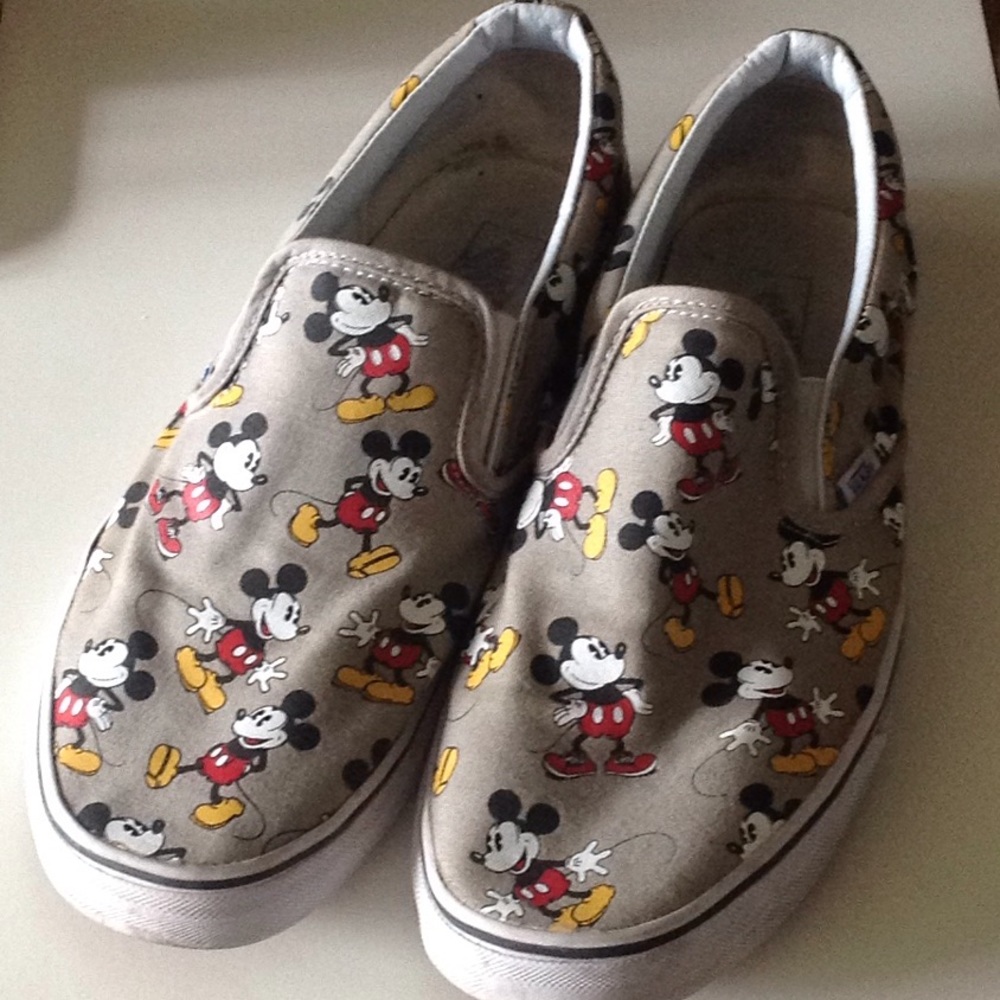 Mickey Mouse Vans